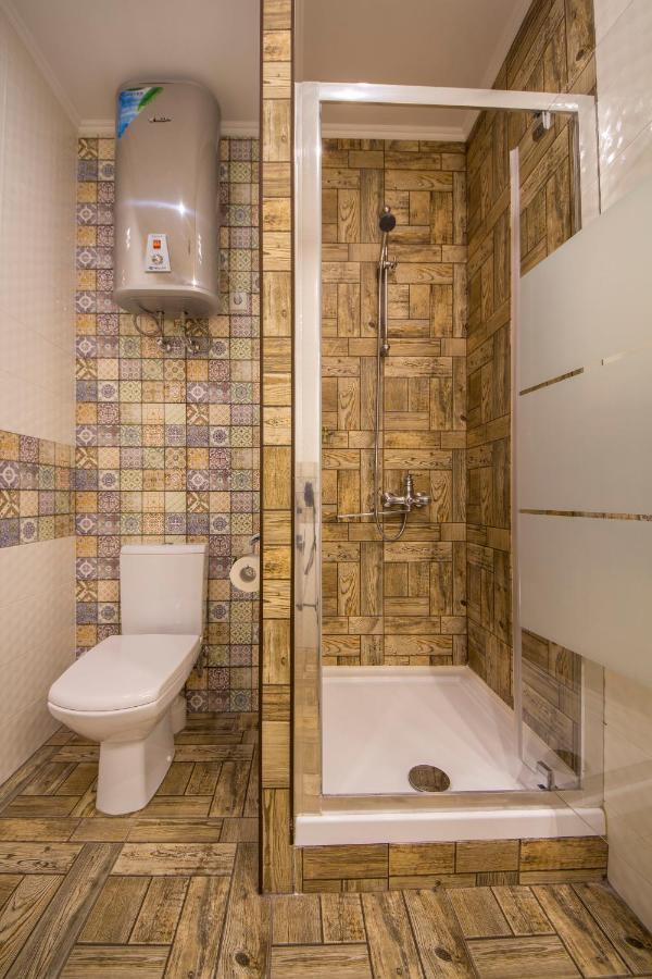 Design Apartments On Velyka Vasylkivska 42 키예프 외부 사진